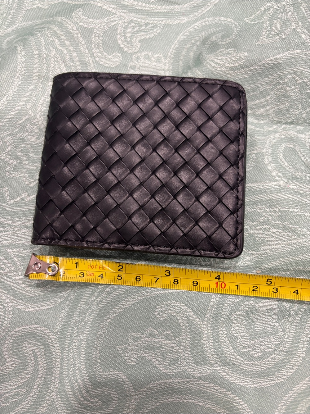 Men's Black Woven faux Leather Bi-Fold Wallet - Picture 5 of 8